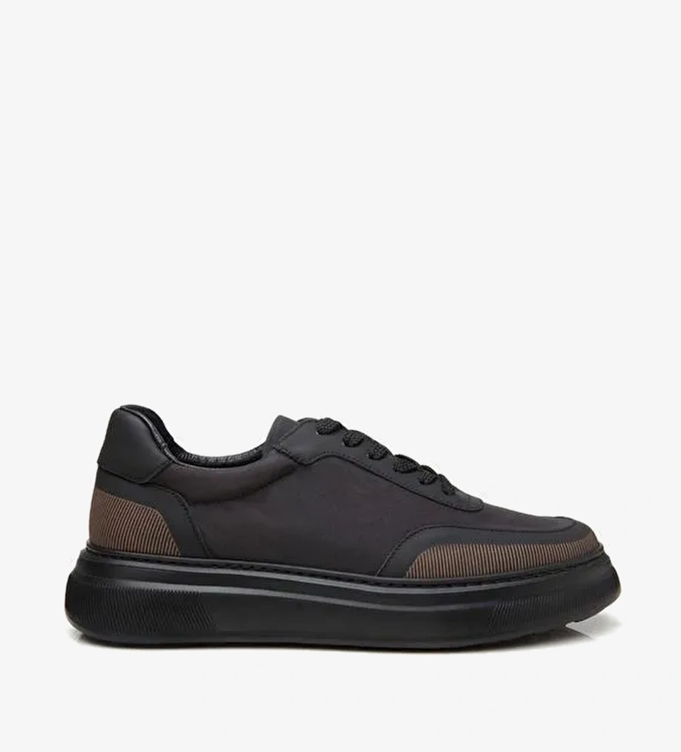 Erkek Deri Siyah Ultra Hafif Tabanlı Spor Ayakkabı - Görsel 1