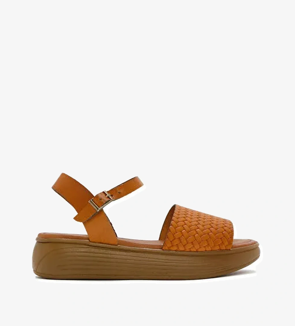 Derimod Derimod Kadın Taba Bilekten Bağlamalı Örgülü Kalın Tabanlı Deri Sandalet 25SFD332626 Sandalet & Terlik | Boyner Taba - 1. görsel