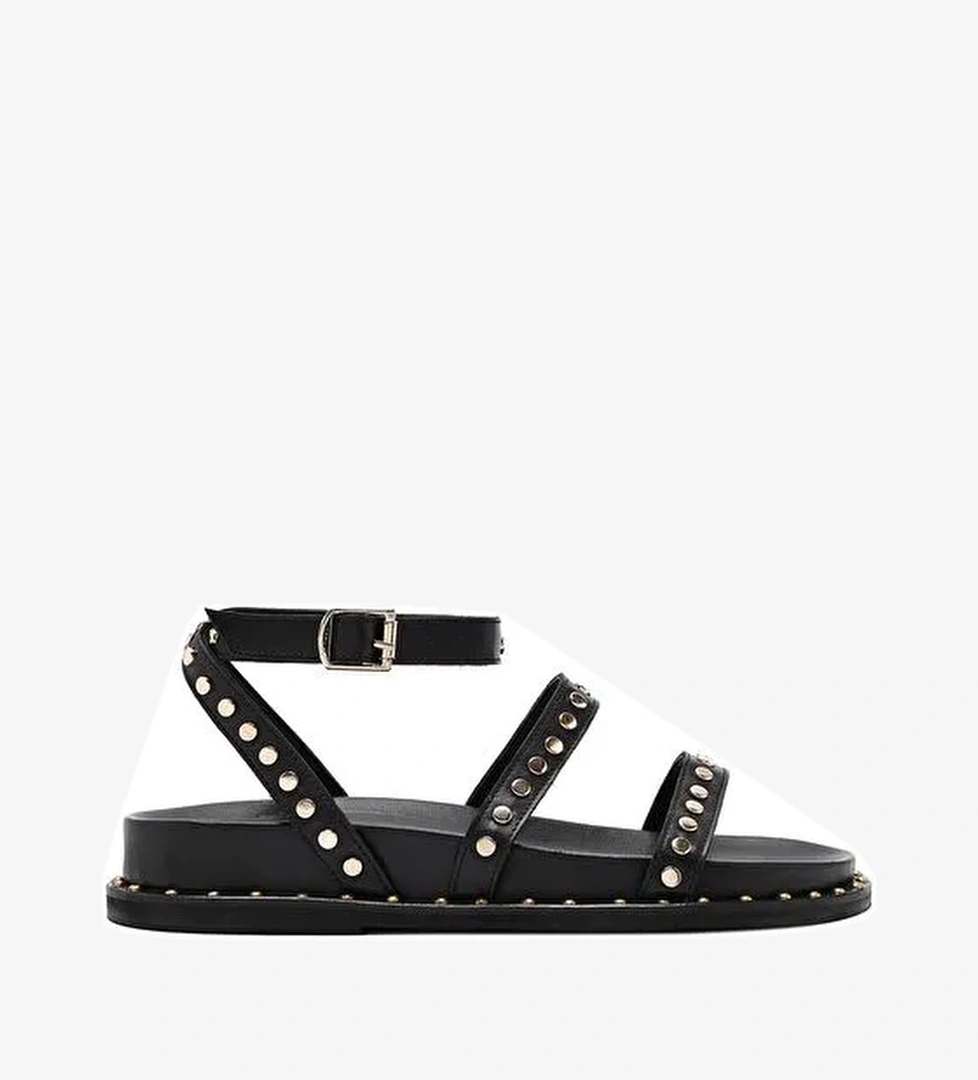 Kadın Siyah Bilekten Bağlamalı Metal Detaylı Deri Sandalet 25SFD270318 - Görsel 1