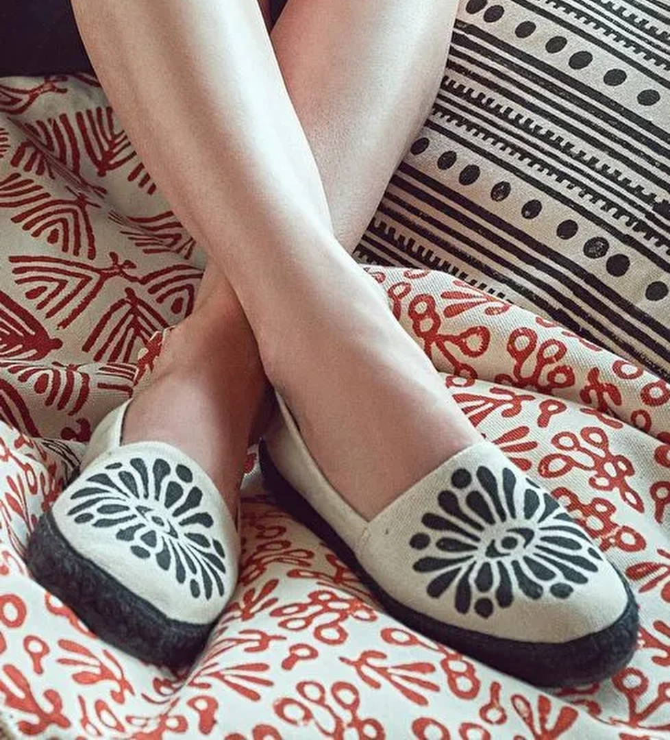 Kastamonu Taş Baskı Kadın Siyah Desenli Espadril 25SFD20826F - Görsel 1