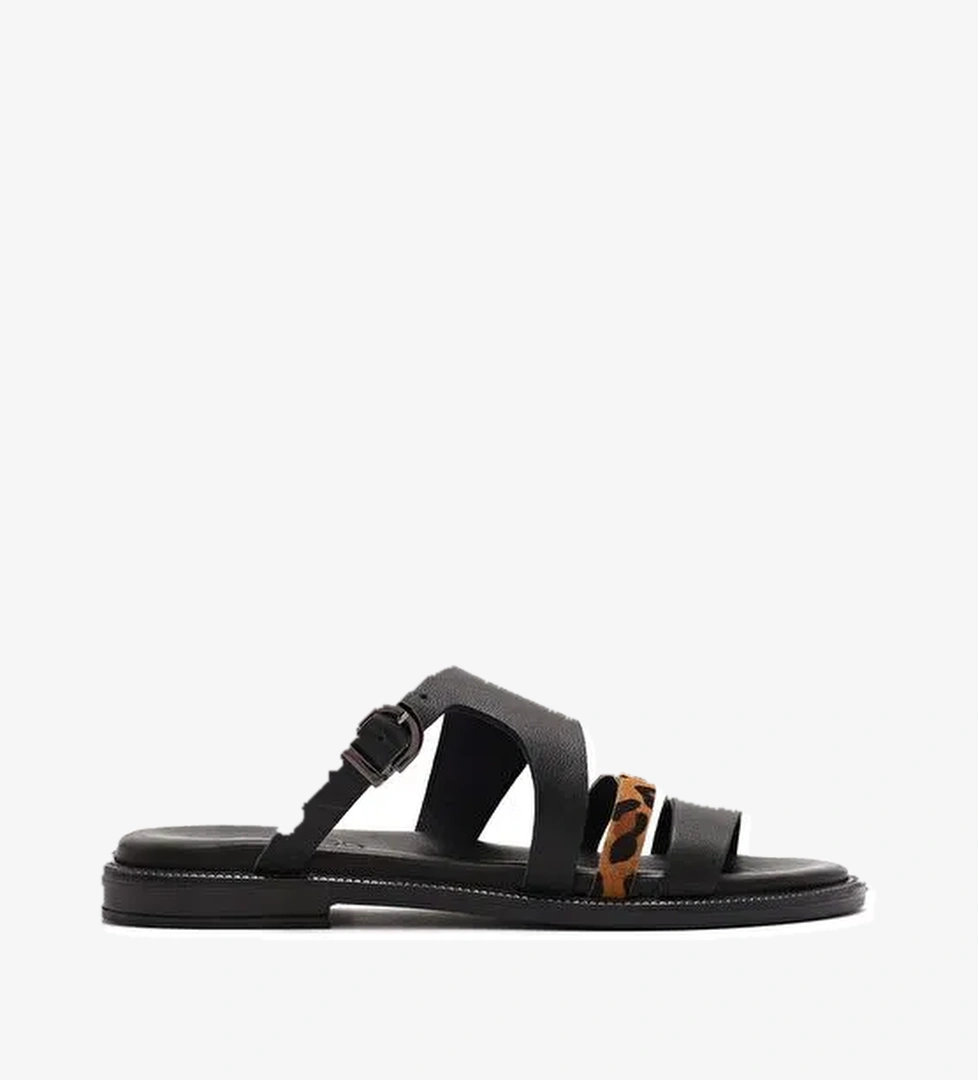 Kadın Siyah Tokalı Leopar Desenli Deri Terlik 25SFD200814 - Görsel 1