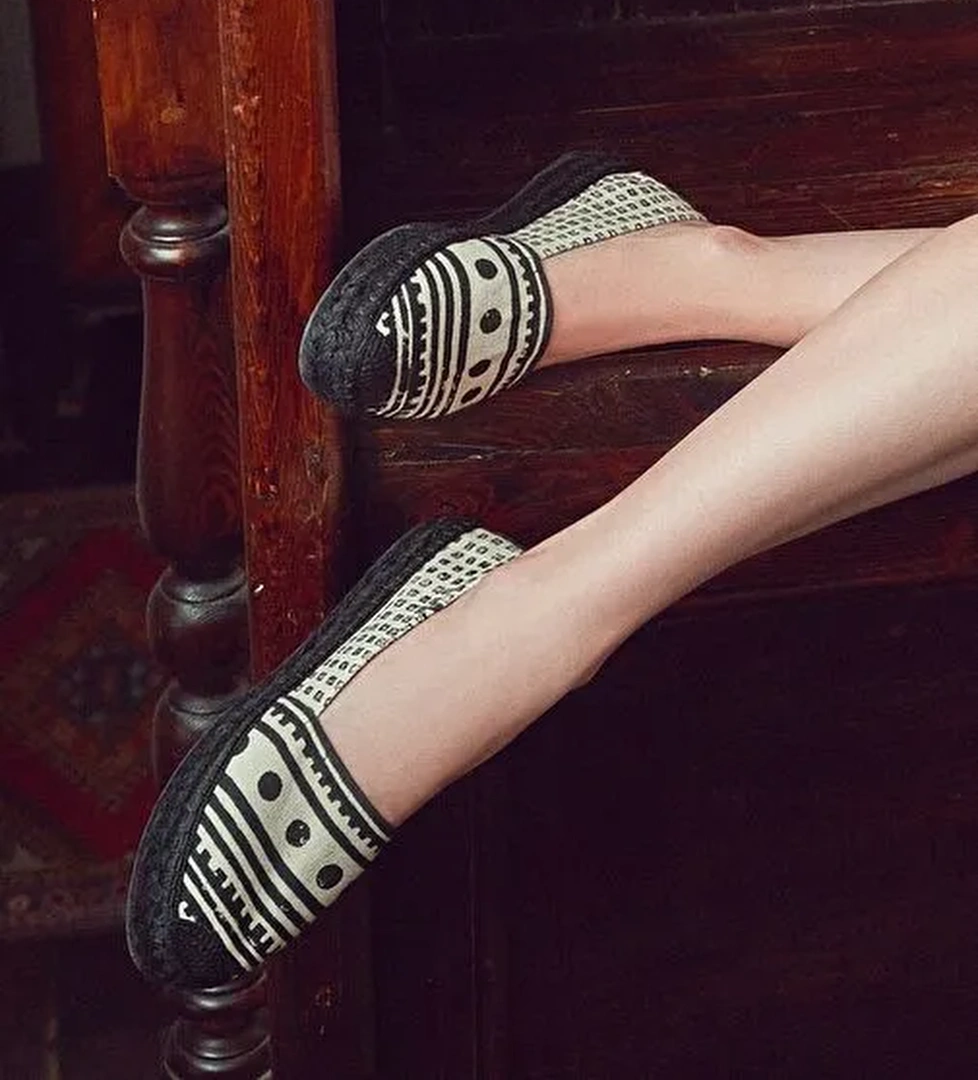 Kastamonu Taş Baskı Kadın Siyah Desenli Espadril 25SFD20836F - Görsel 1