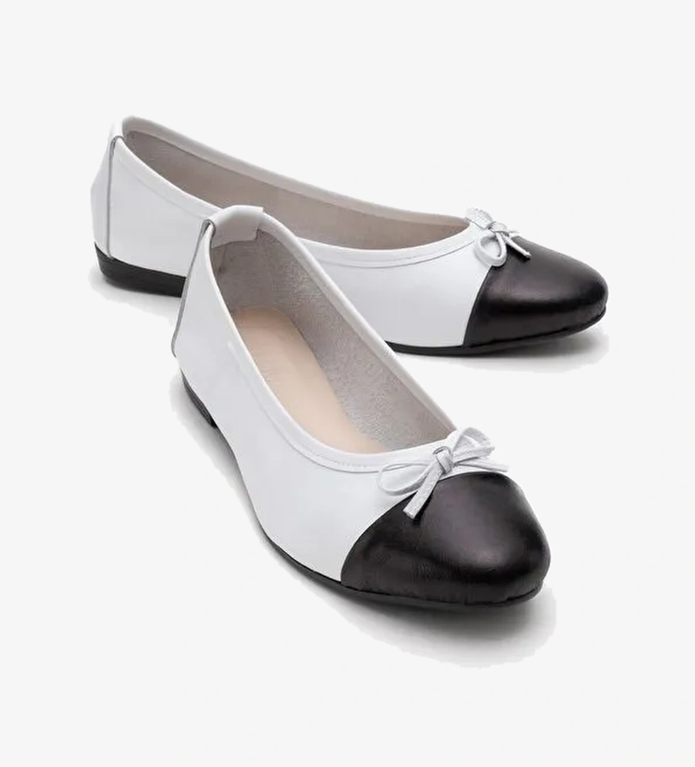 JENS Beyaz-Siyah Cilt Hakiki Deri Fiyonklu Kadın Babet Ayakkabı - Görsel 1