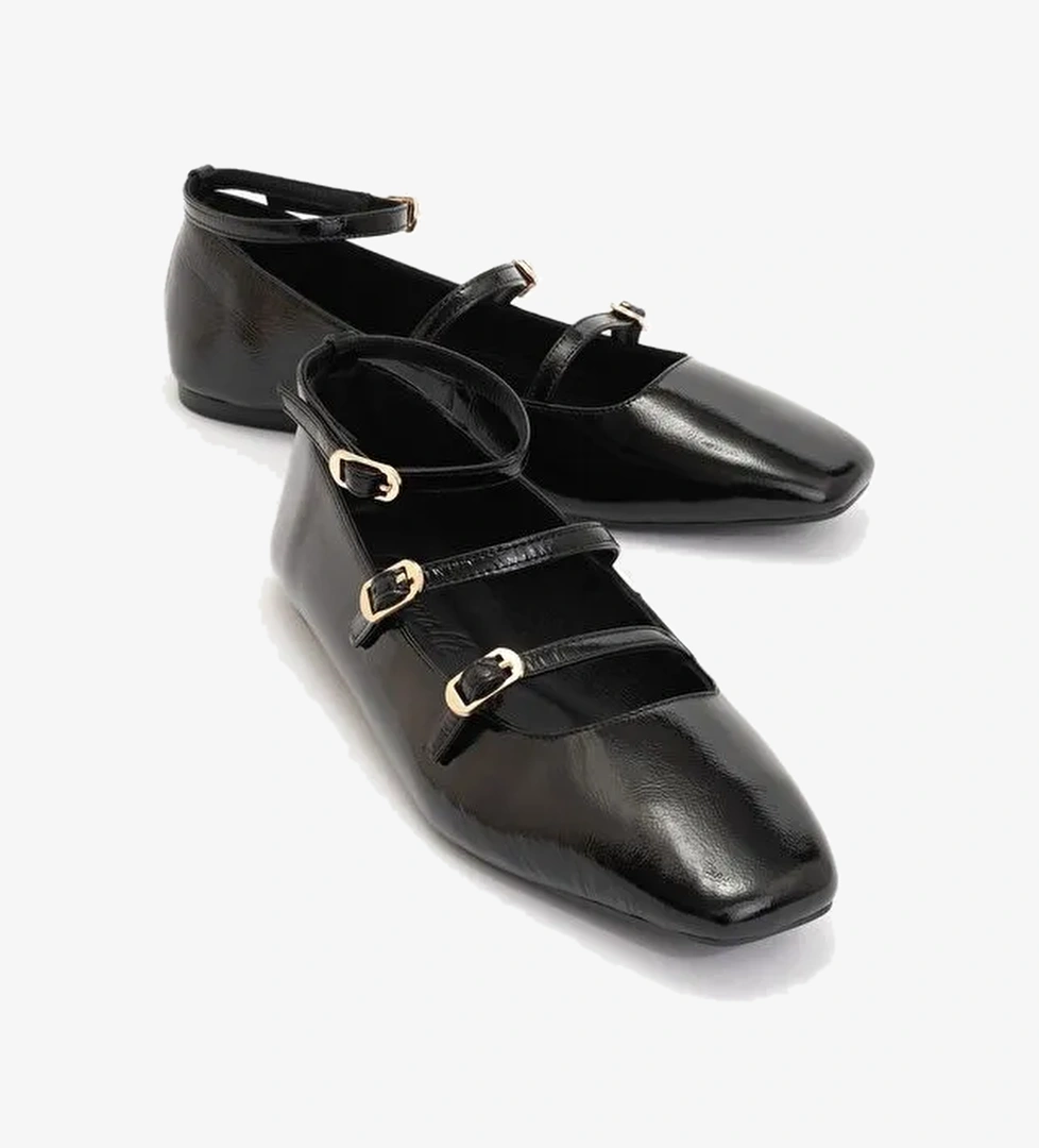 GLIMMER Siyah Rugan Hakiki Deri Bilekten Bağlamalı Küt Burun Kadın Babet Ayakkabı - Görsel 1