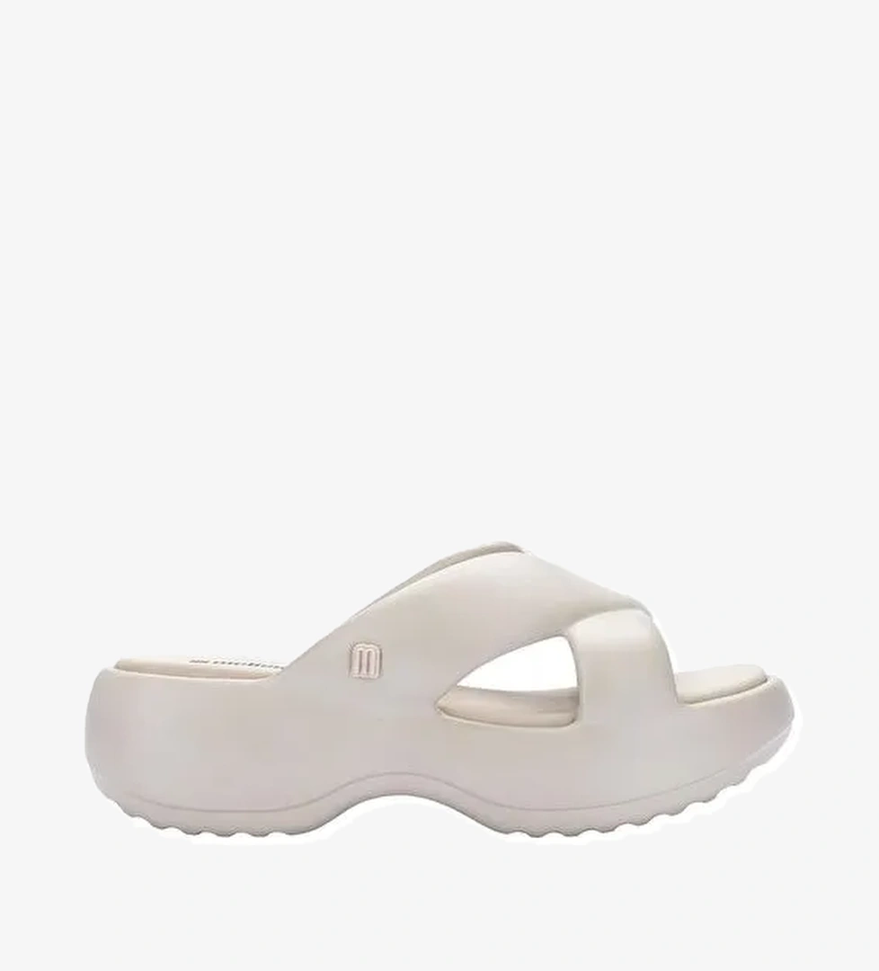 Melissa Melissa Ekru Kadın Plaj Terliği 35927BC507 model görseli