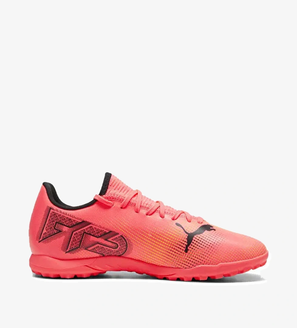 Puma Puma 10772603 FUTURE 7 PLAY TT Sunset Gl Pembe Erkek Futbol Ayakkabısı model görseli