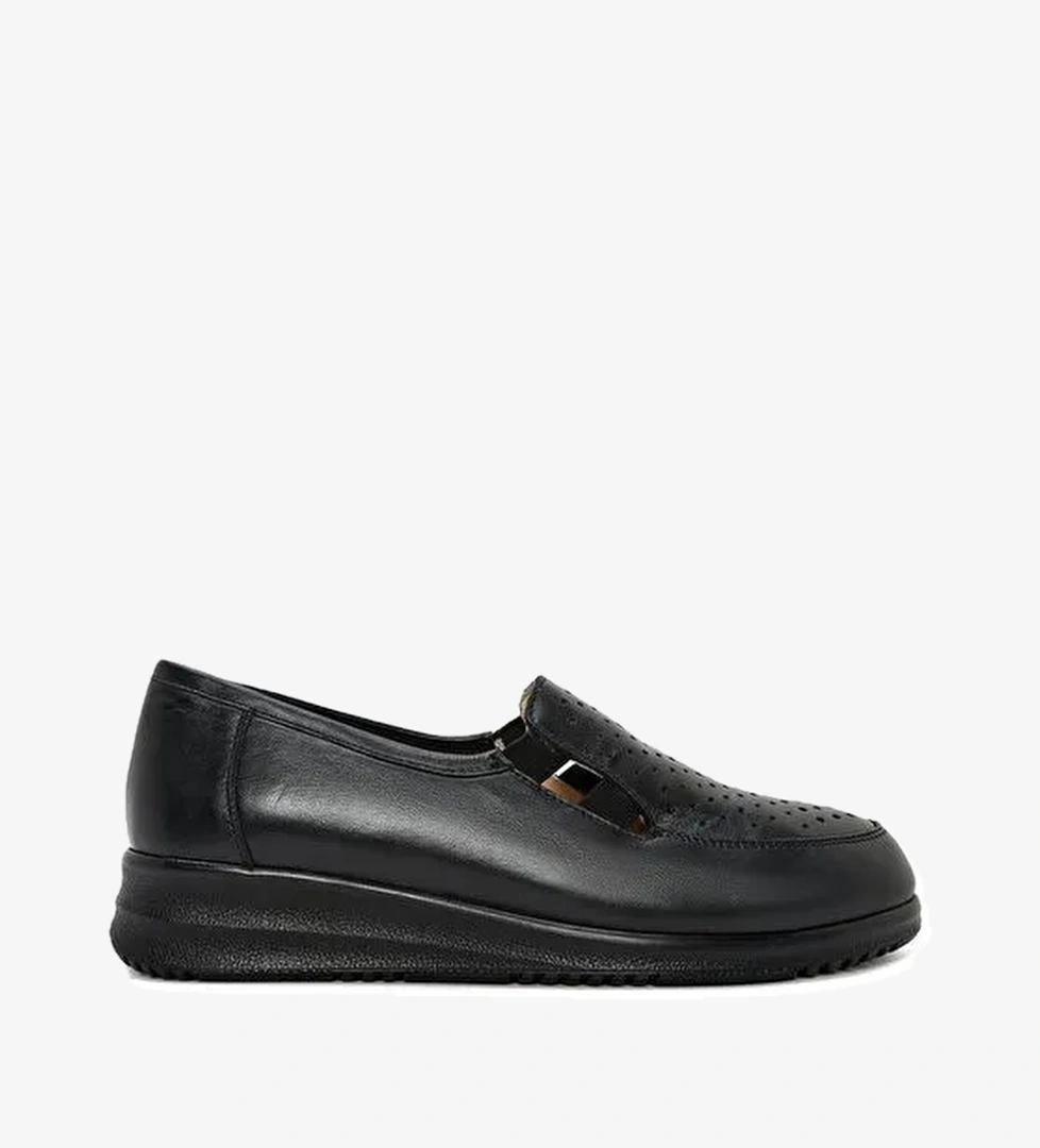 Kadın Siyah Dolgu Topuklu Deri Comfort Loafer 25SFD411218 - Görsel 1