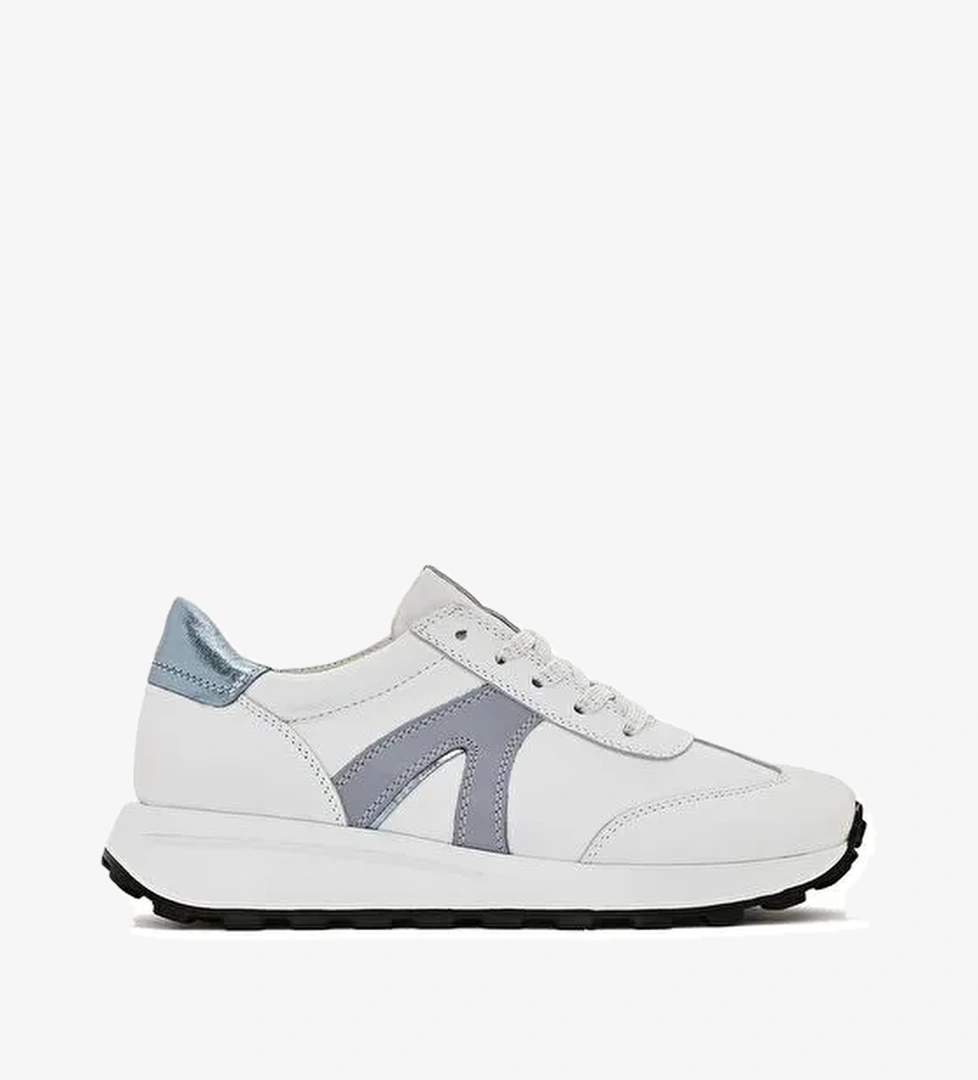 Kadın Beyaz Bağcıklı Deri Sneaker 25SFD372218 - Görsel 1