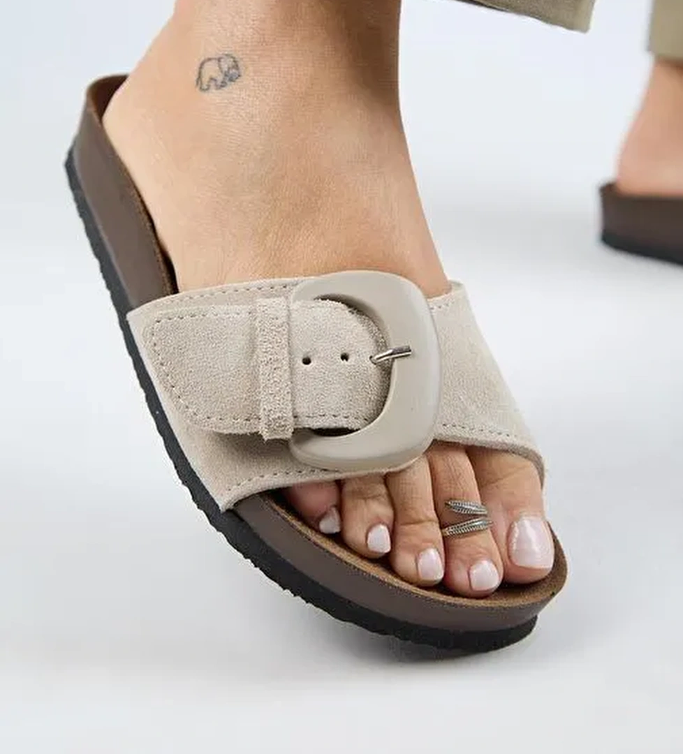 Manijero (Alandra 2 ) Kadın Hakiki Deri Tek Tokalı Bej Terlik - Görsel 1