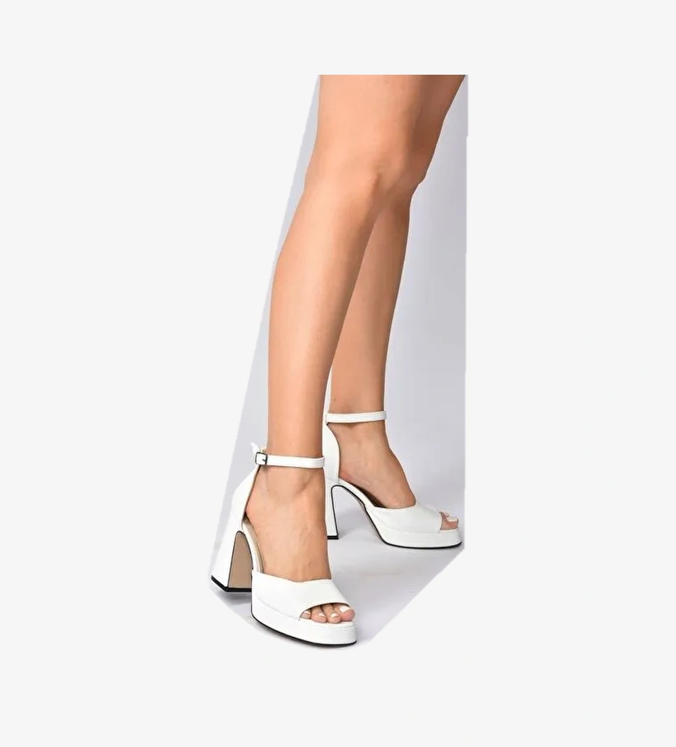 Beyaz Kalın Platform Topuklu Kadın Ayakkabı K404100209 - Görsel 1