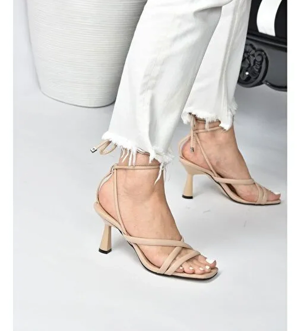 Ten Bilek Bağlamalı Kadın Topuklu Ayakkabı K404070209 - Görsel 1