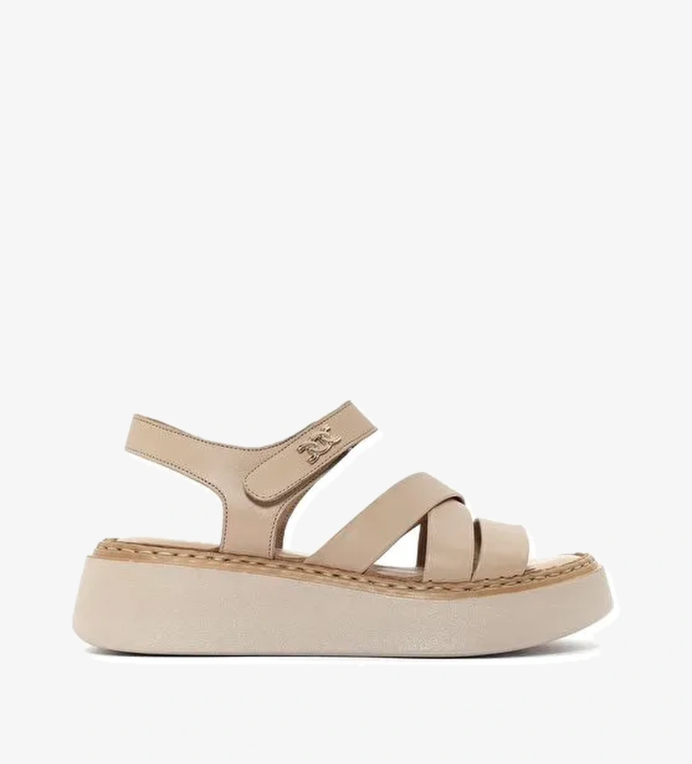 Kadın Bej Bilekten Bağlamalı Kalın Tabanlı Deri Comfort Sandalet 25SFD342718 - Görsel 1