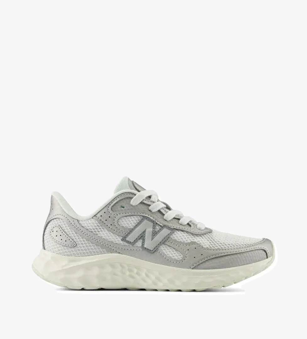 New Balance New Balance Arishi V4 WARISTS4-NB Gri Kadın Koşu Ayakkabısı model görseli