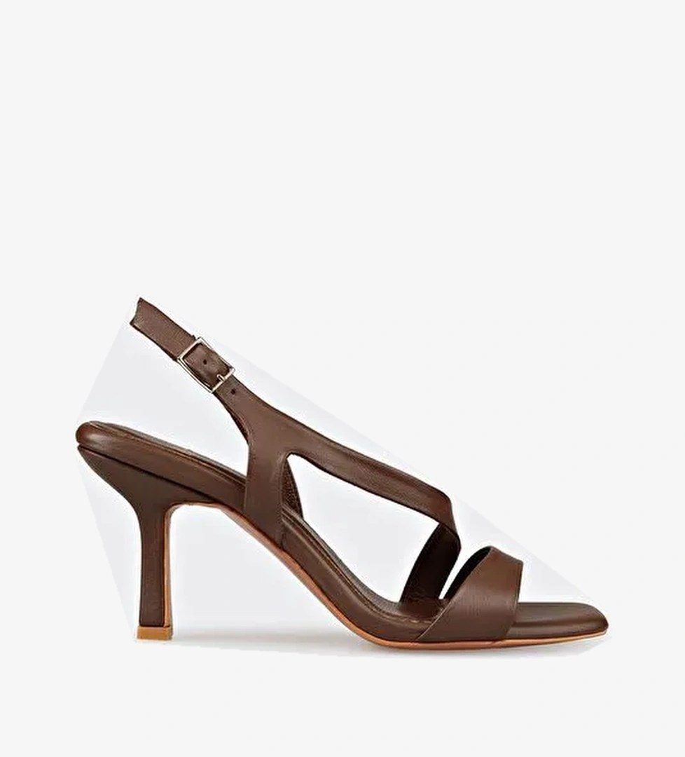 Kahve Deri Kadın Sandalet - Görsel 1