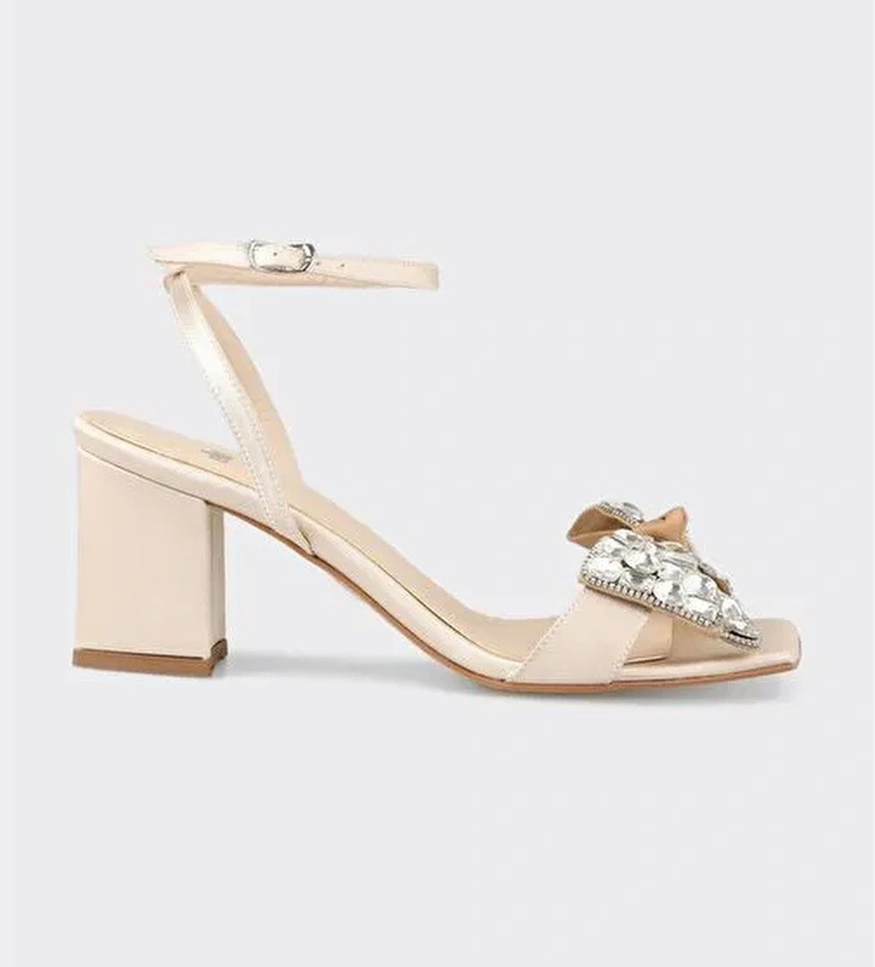 Naturel Kadın Günlük Sandalet - Görsel 1