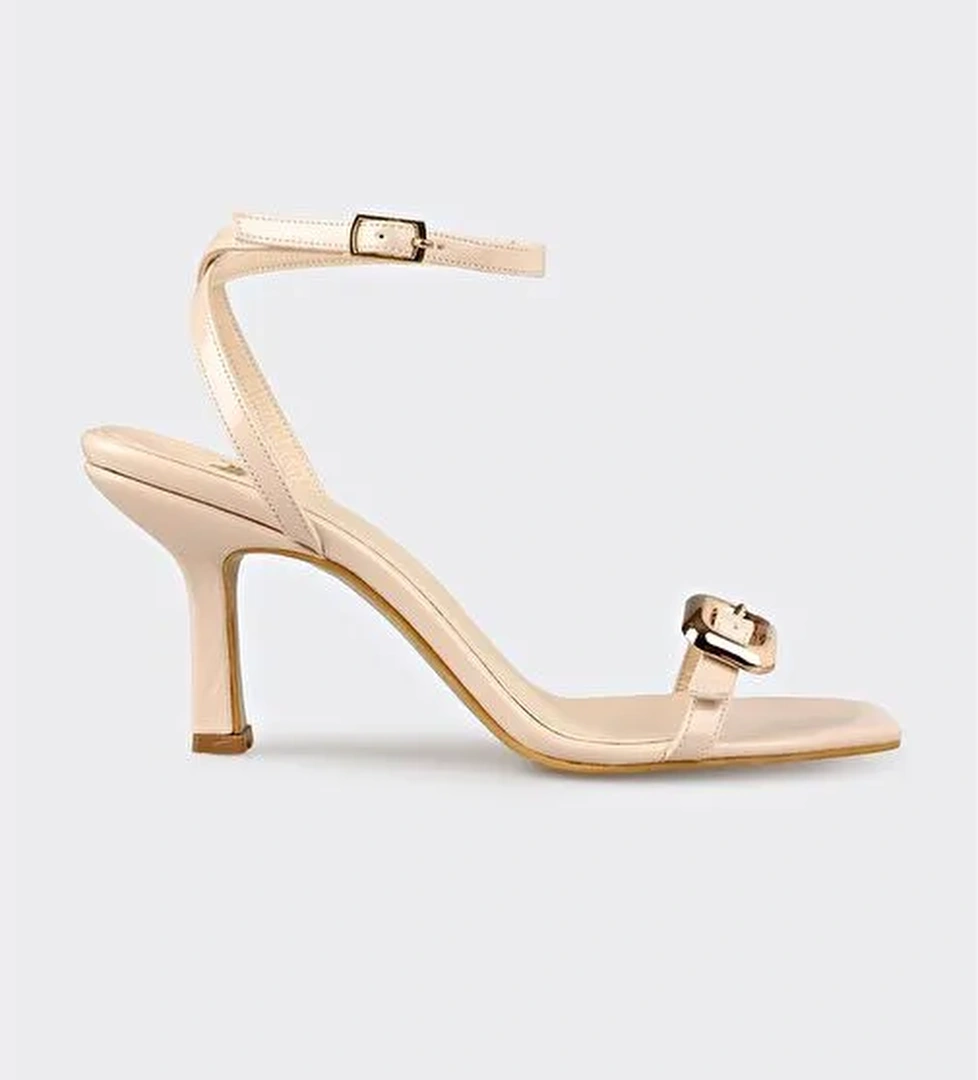 Naturel Kadın Günlük Sandalet - Görsel 1