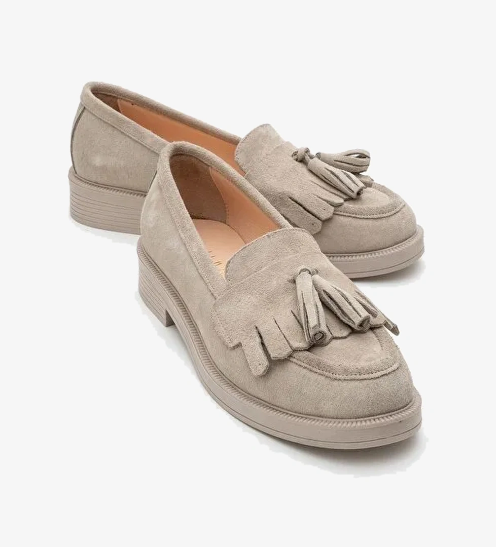 MİLİNA Bej Süet Püsküllü Hakiki Deri Kadın Loafer Ayakkabı - Görsel 1
