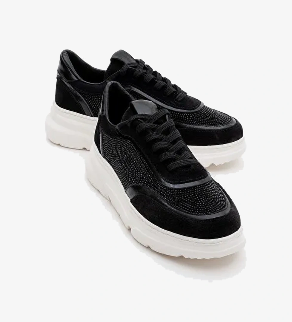 PABLO Siyah Süet Siyah Taşlı Hakiki Deri Kalın Tabanlı Kadın Spor Ayakkabı - Görsel 1