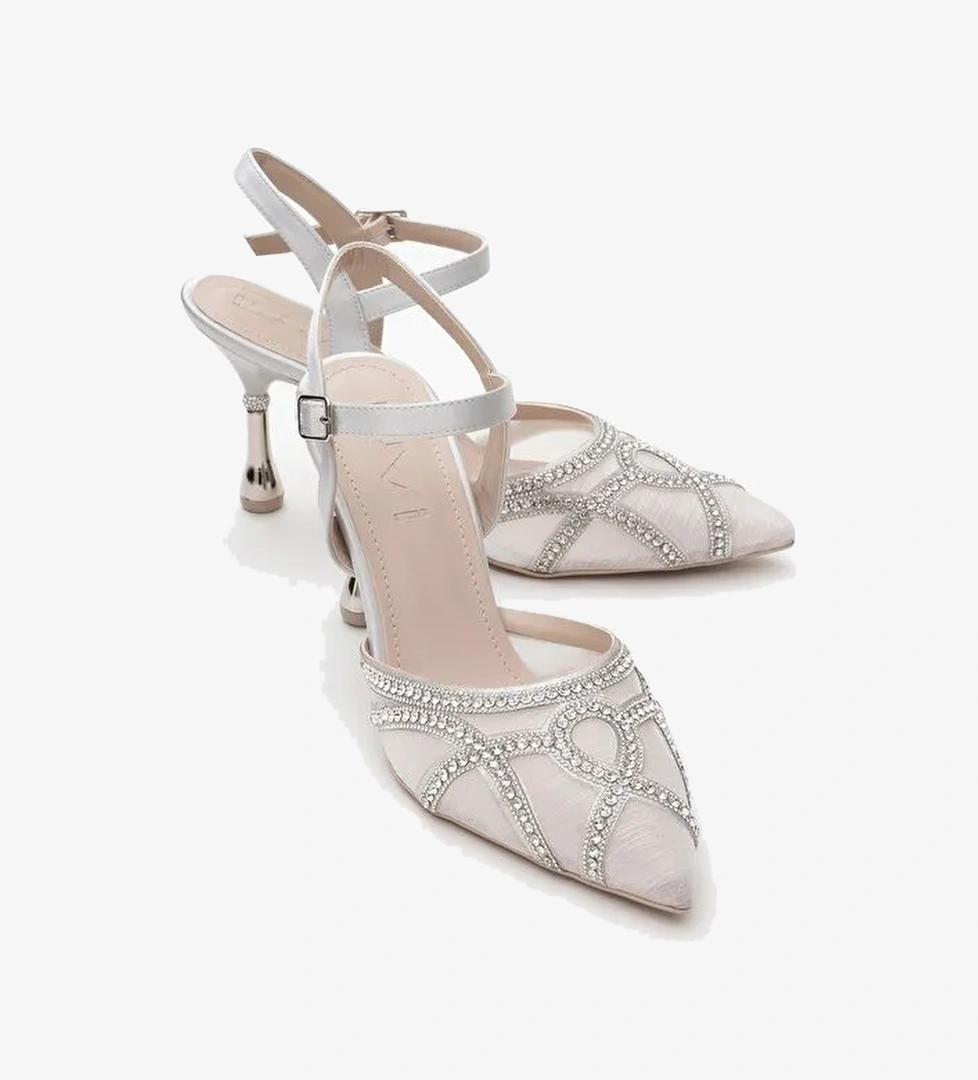 VOLBY Gümüş Saten Taşlı Kadın Abiye Ayakkabı - Görsel 1