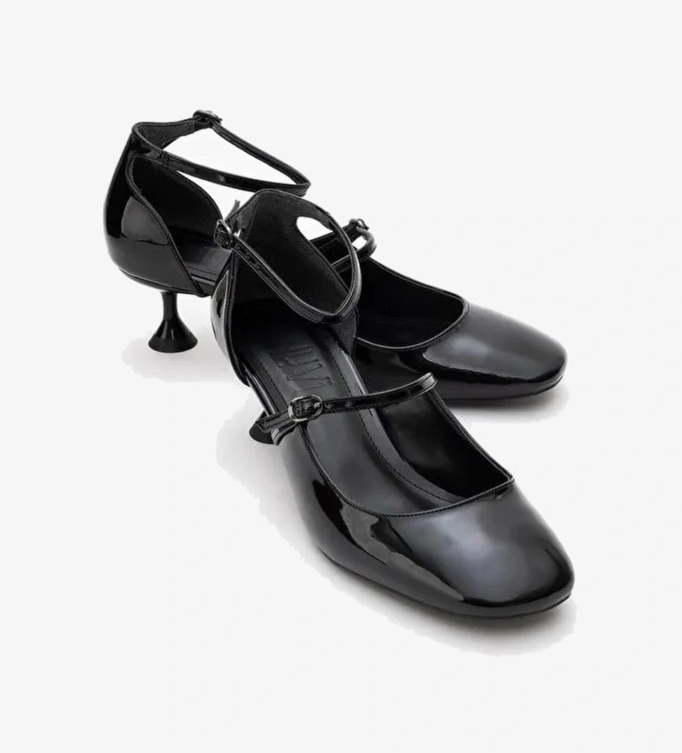 EMLY Siyah Rugan Küt Burunlu Kadın Kısa Topuklu Ayakkabı - Görsel 1