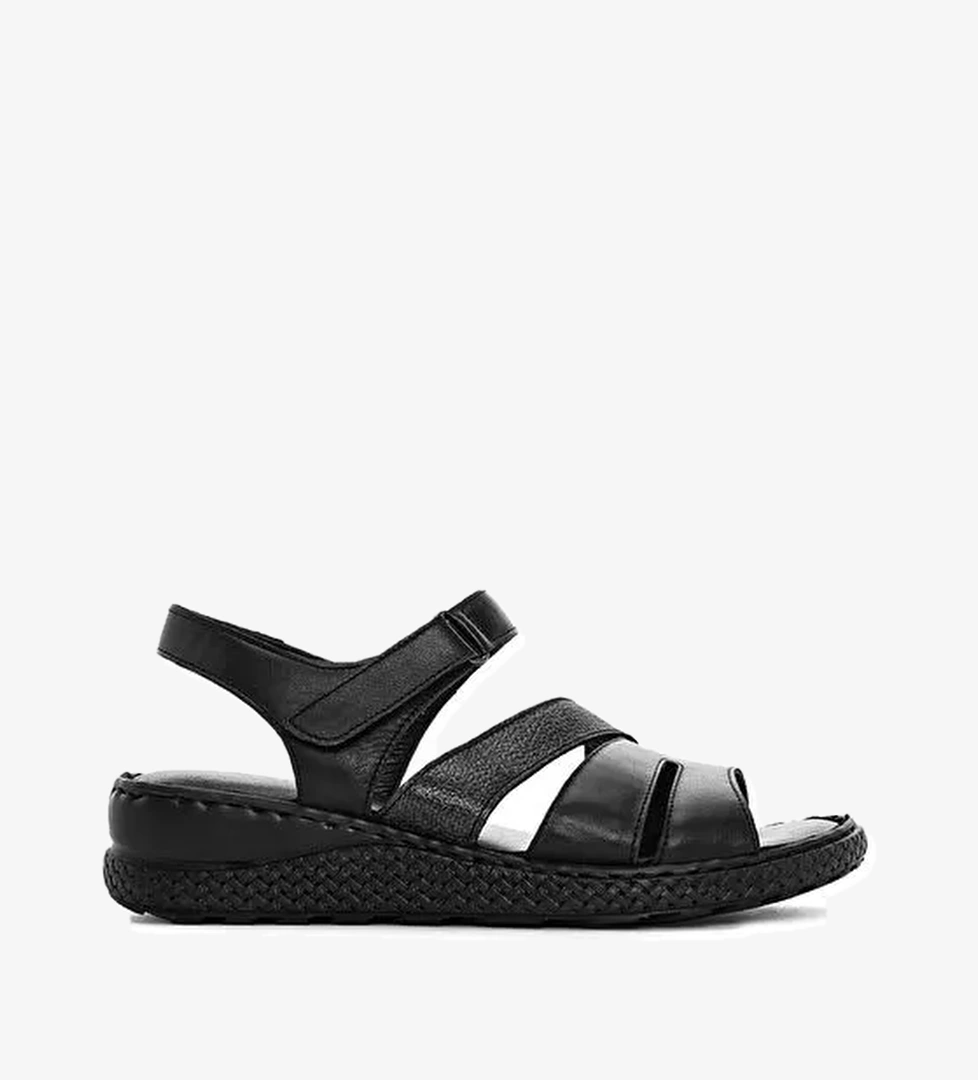 Kadın Siyah Bantlı Deri Comfort Sandalet 25SFD321814 - Görsel 1