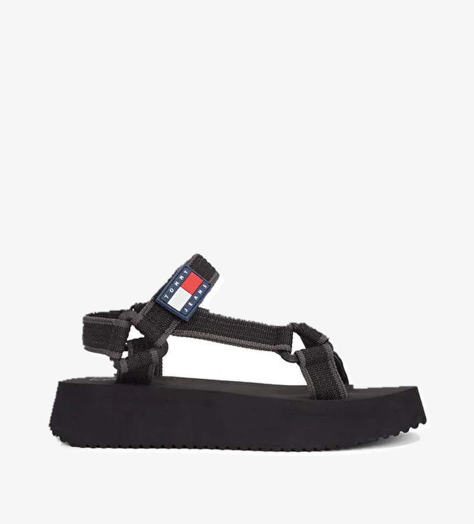 Tommy Hilfiger Tommy Hilfiger Siyah Ekru Kadın Sandalet En0en02747 model görseli