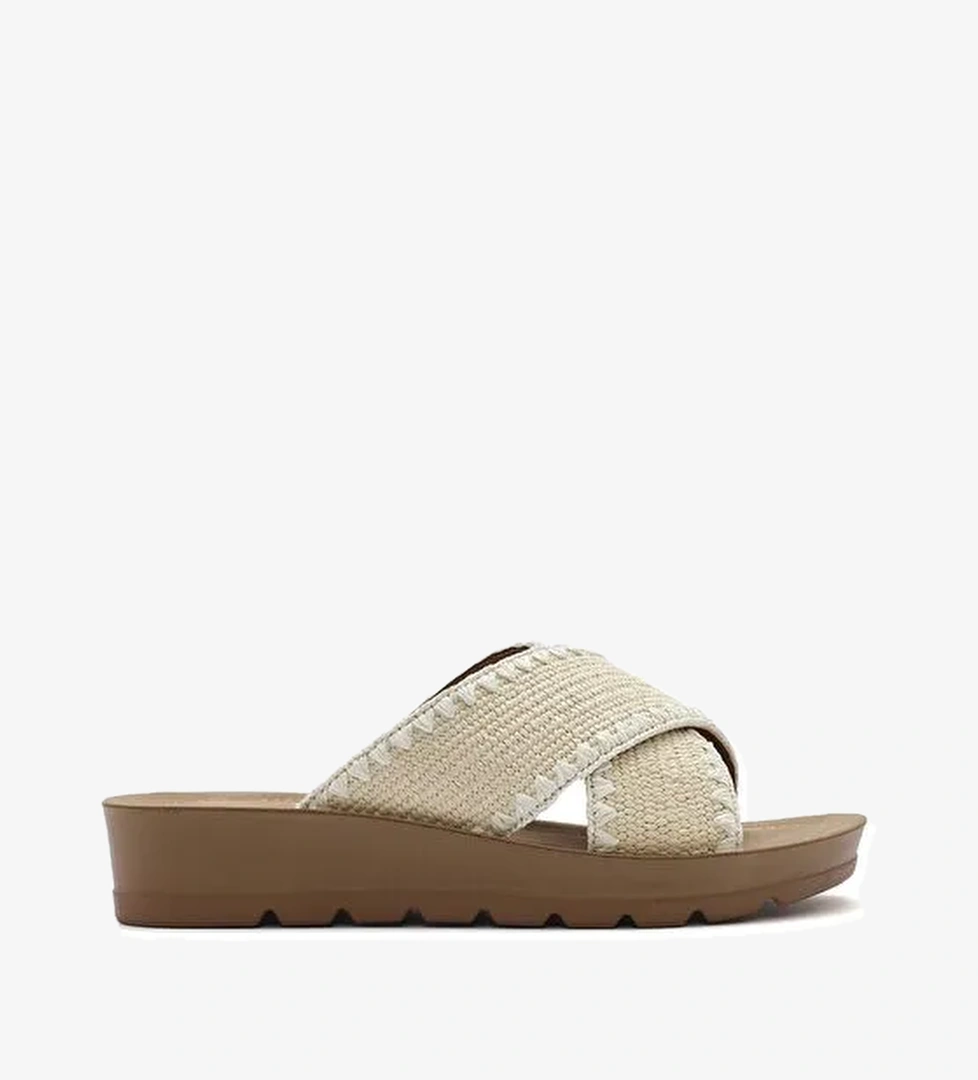 Kadın Bej Kalın Tabanlı Hasır Terlik 25SFE4639M7 - Görsel 1