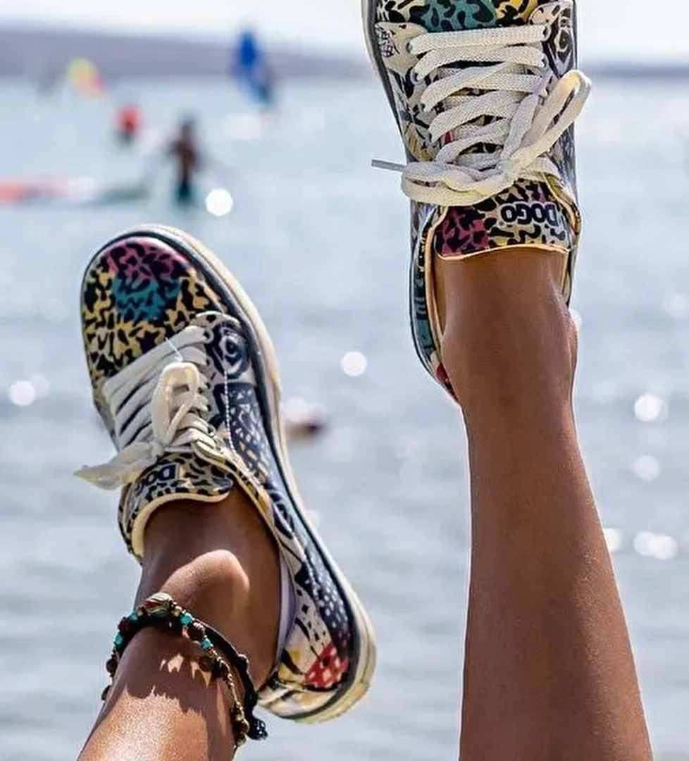 Kadın Vegan Deri Çok Renkli Sneakers - Eternal Swirl Tasarım - Görsel 1