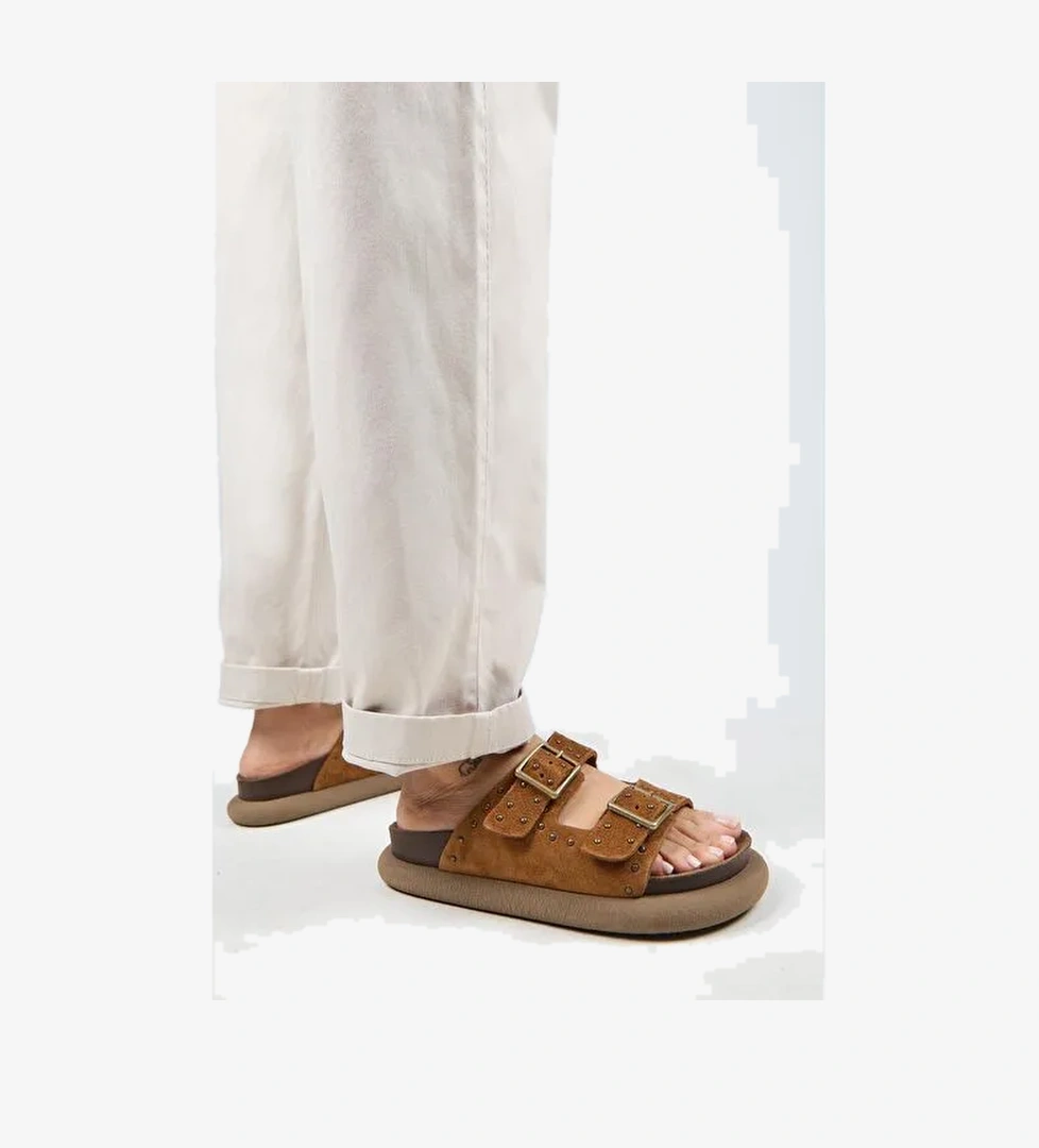 Manijero (Sude) Kadın Hakiki Deri Çift Tokalı Troklu Taba Terlik - Görsel 1