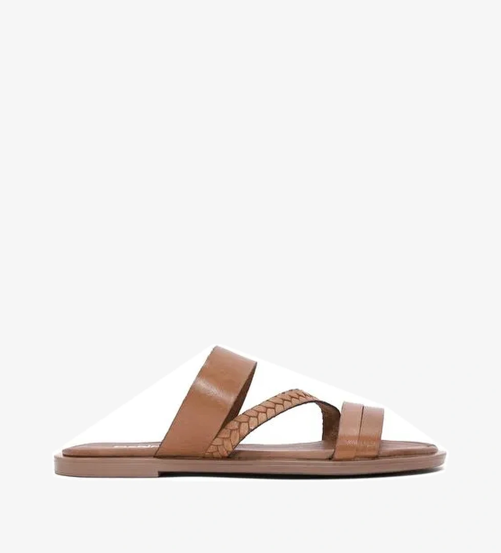 Kadın Taba Örgü Detaylı Deri Terlik 25SFD333018 - Görsel 1