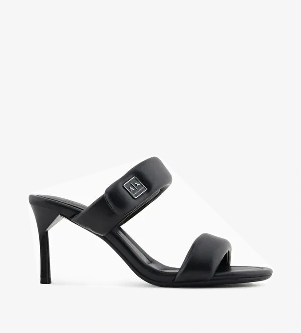 Armani Exchange Armani Exchange Siyah Kadın Topuklu Ayakkabı XDP060 model görseli