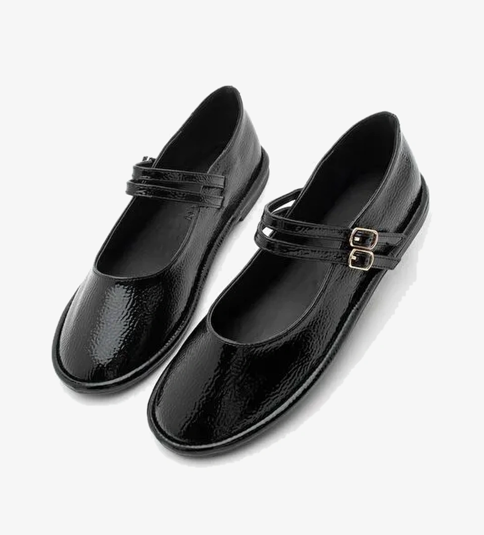 Kadın Çift Bantlı Tokalı Babet Larzen Siyah Rugan - Görsel 1