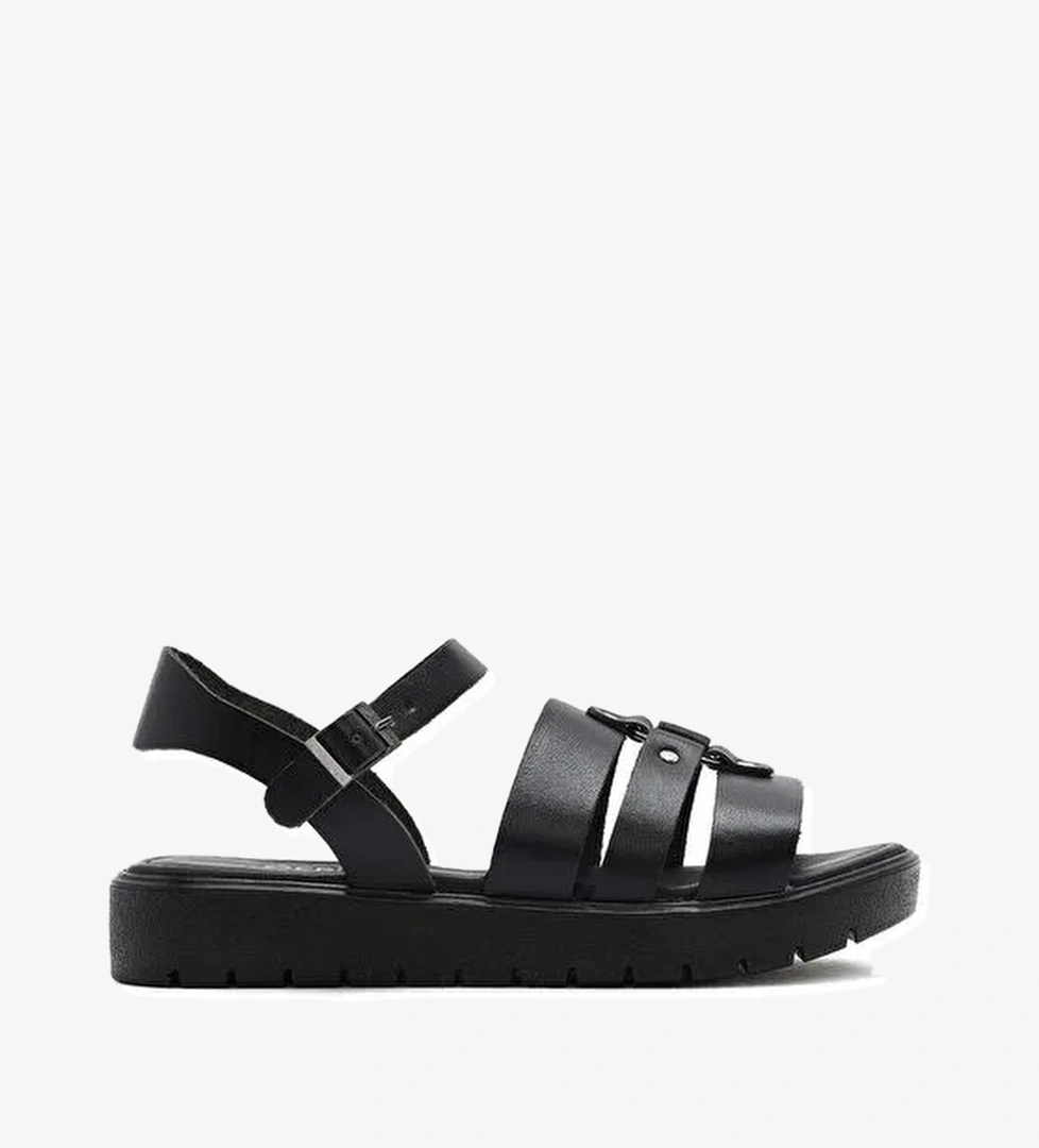 Kadın Siyah Bilekten Tokalı Deri Sandalet 25SFD333918 - Görsel 1