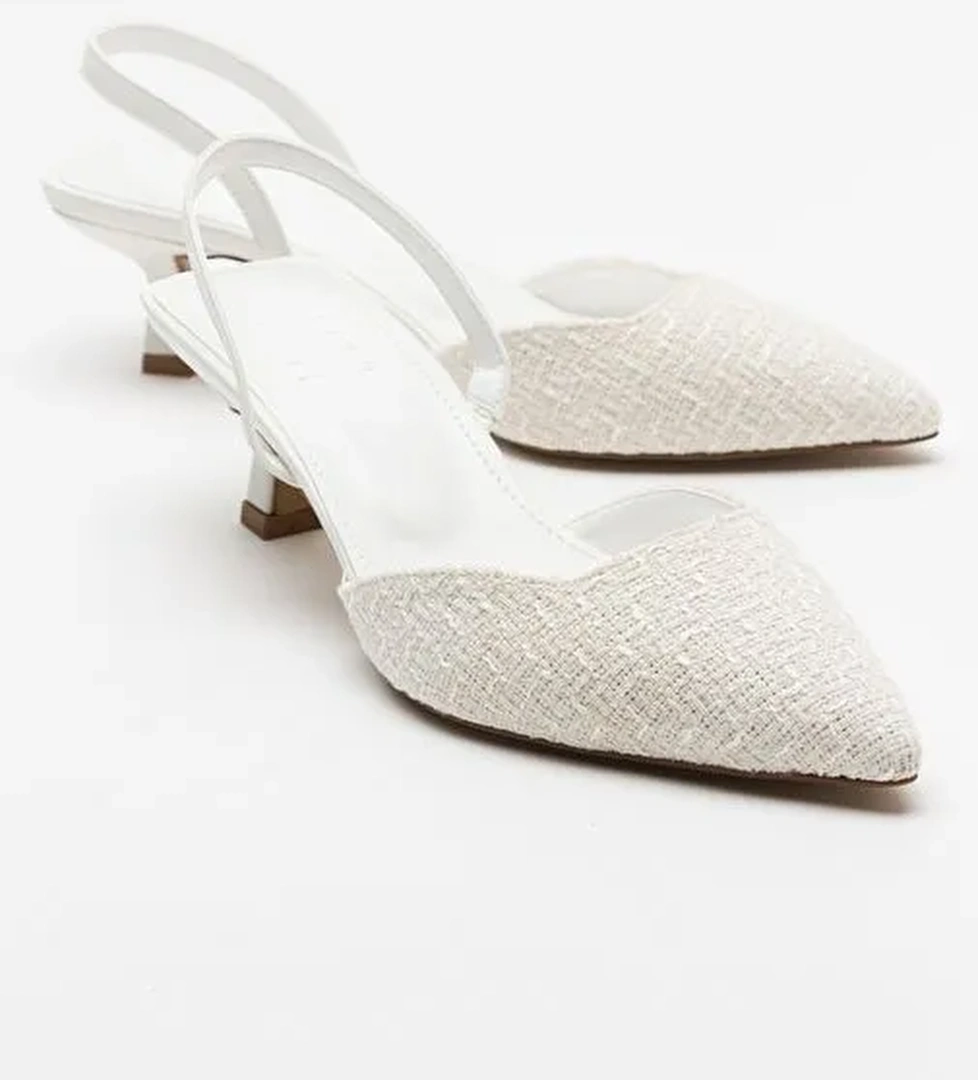 OVER Beyaz Tüvit Sivri Burun Kısa Topuklu Kadın Ayakkabı - Görsel 1