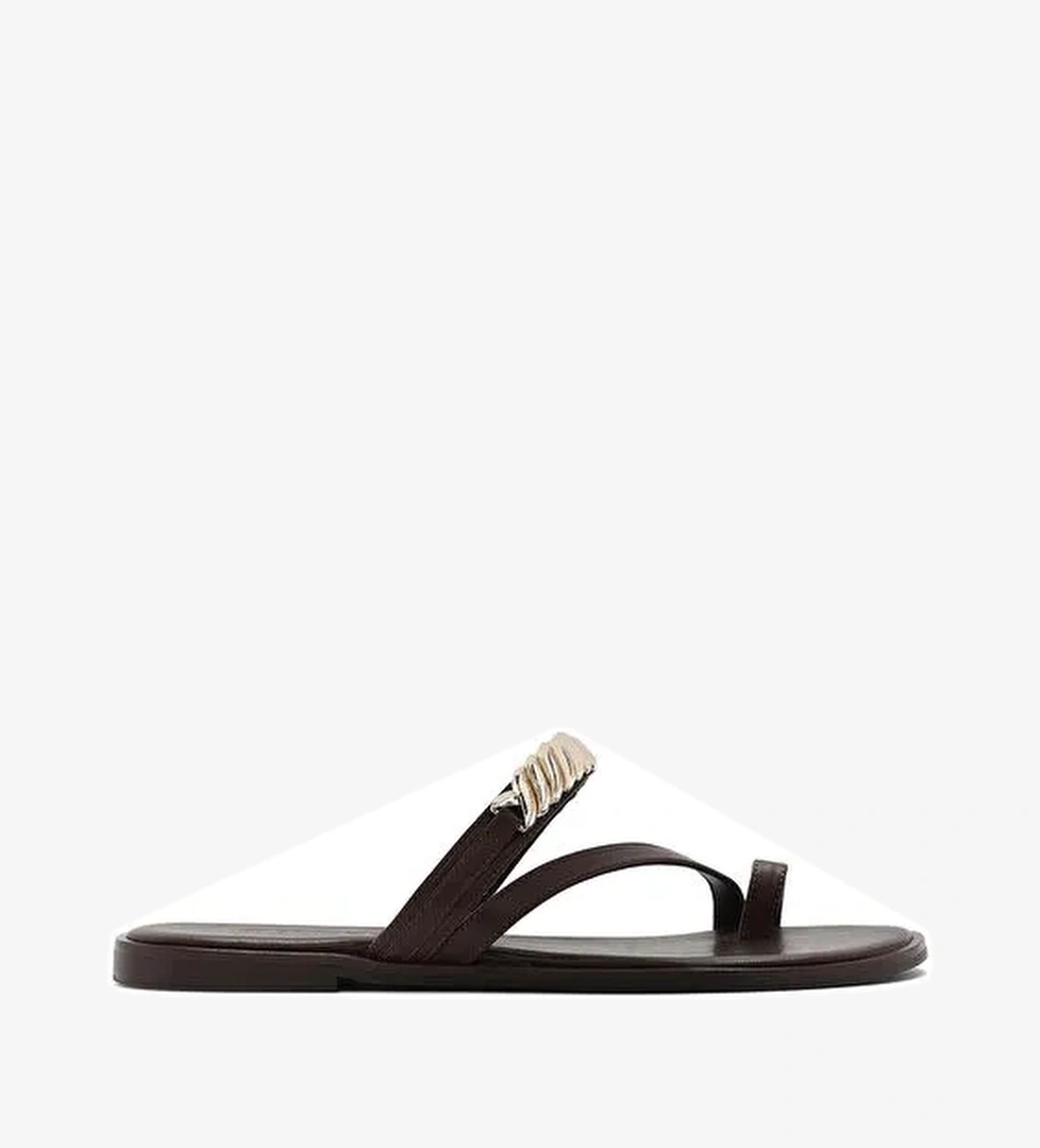 Kadın Kahverengi Taşlı Parmak Arası Deri Terlik 25SFD160618 - Görsel 1