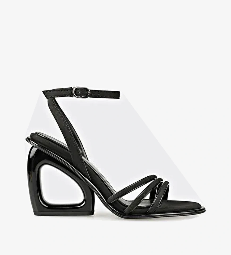 Siyah Kadın Sandalet - Görsel 1