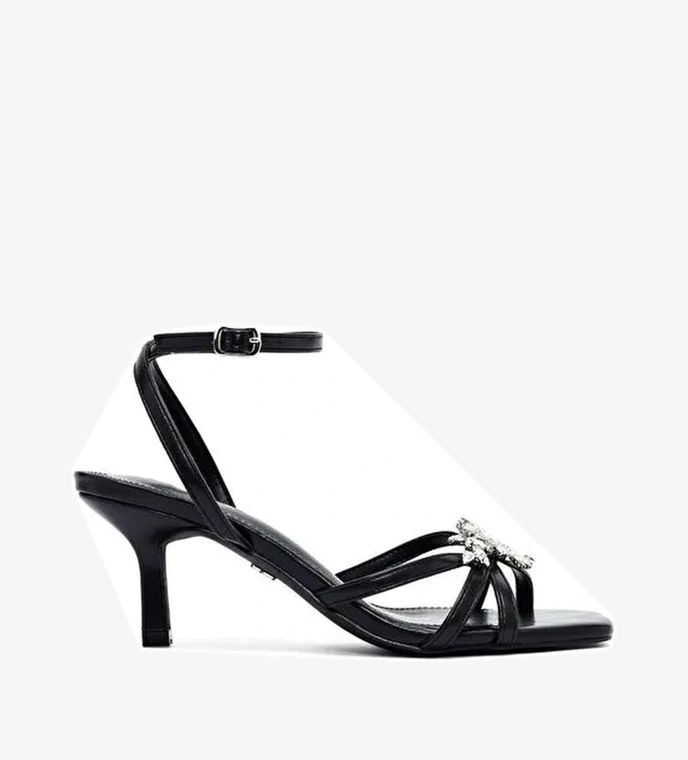 Kadın Siyah Bilekten Tokalı Taşlı İnce Kısa Topuklu Sandalet 25SFE481818 - Görsel 1