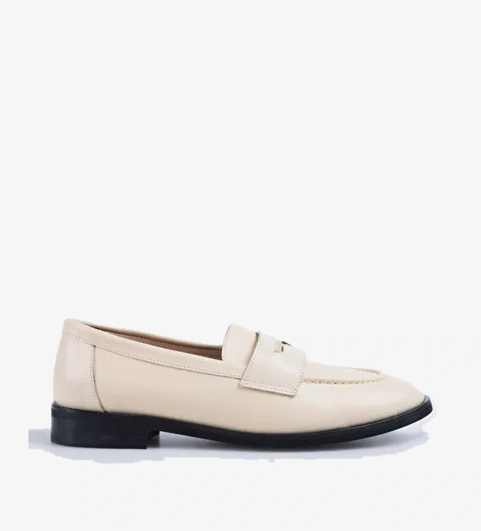 Vince Camuto Bej Kadın Süet Loafer D-FINTAN