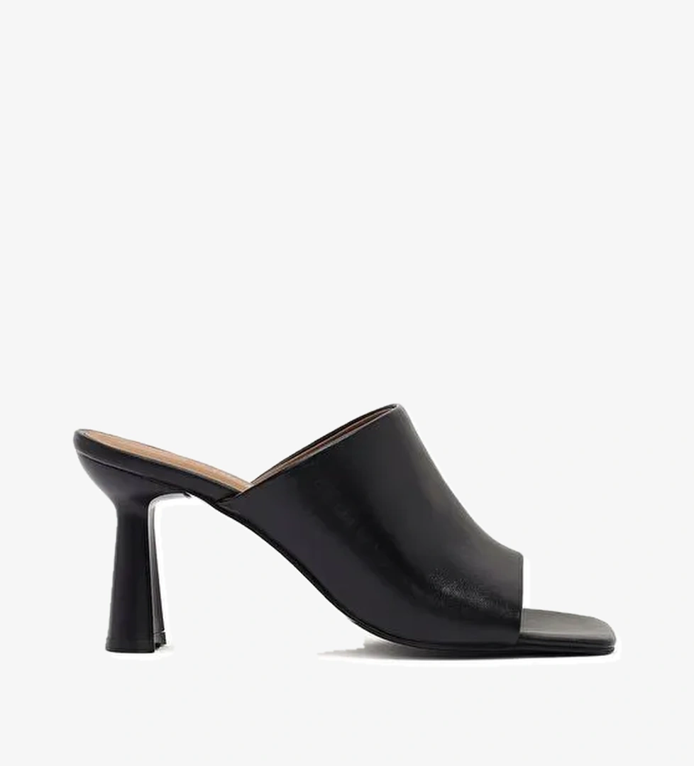 Kadın Siyah Topuklu Deri Terlik 25SFD133018 - Görsel 1