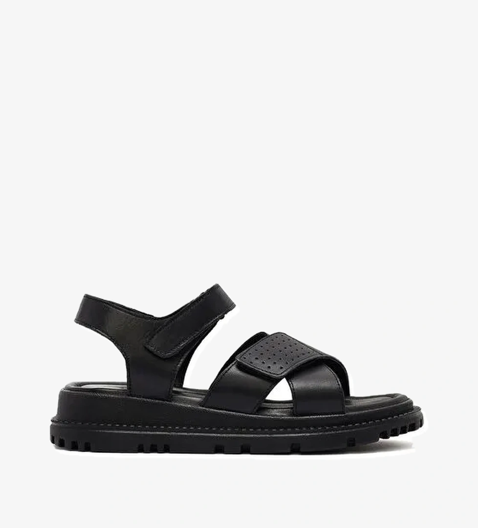 Kadın Siyah Bantlı Kalın Tabanlı Deri Sandalet 25SFD300818 - Görsel 1