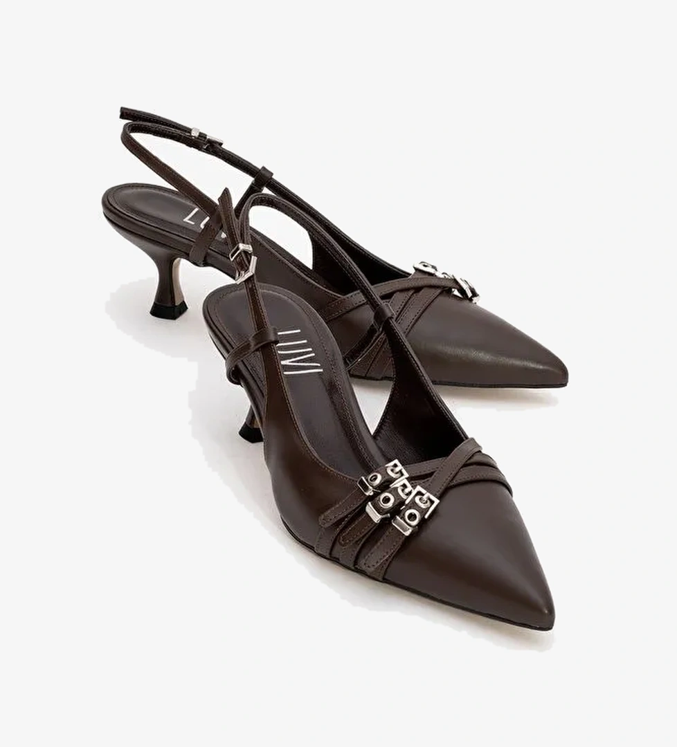 WOSS Kahverengi Cilt Kemer Detaylı Kadın Topuklu Ayakkabı - Görsel 1