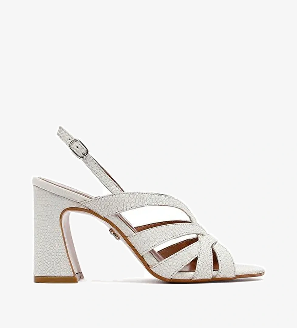 Kadın Krem Bilekten Tokalı Desenli Kalın Topuklu Deri Sandalet 25SFD161626 - Görsel 1