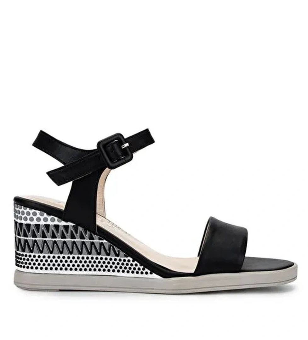 Tamer Tanca Kadın Hakiki Deri Siyah Topuklu Ayakkabı - Görsel 1