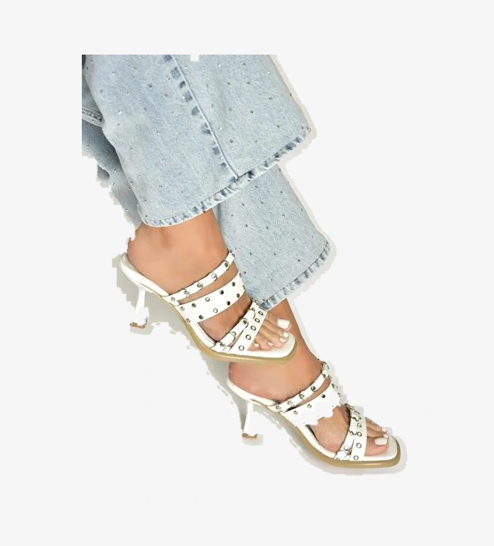 U518280408 Beyaz Rugan Kalın Topuklu Kadın Terlik - Görsel 1