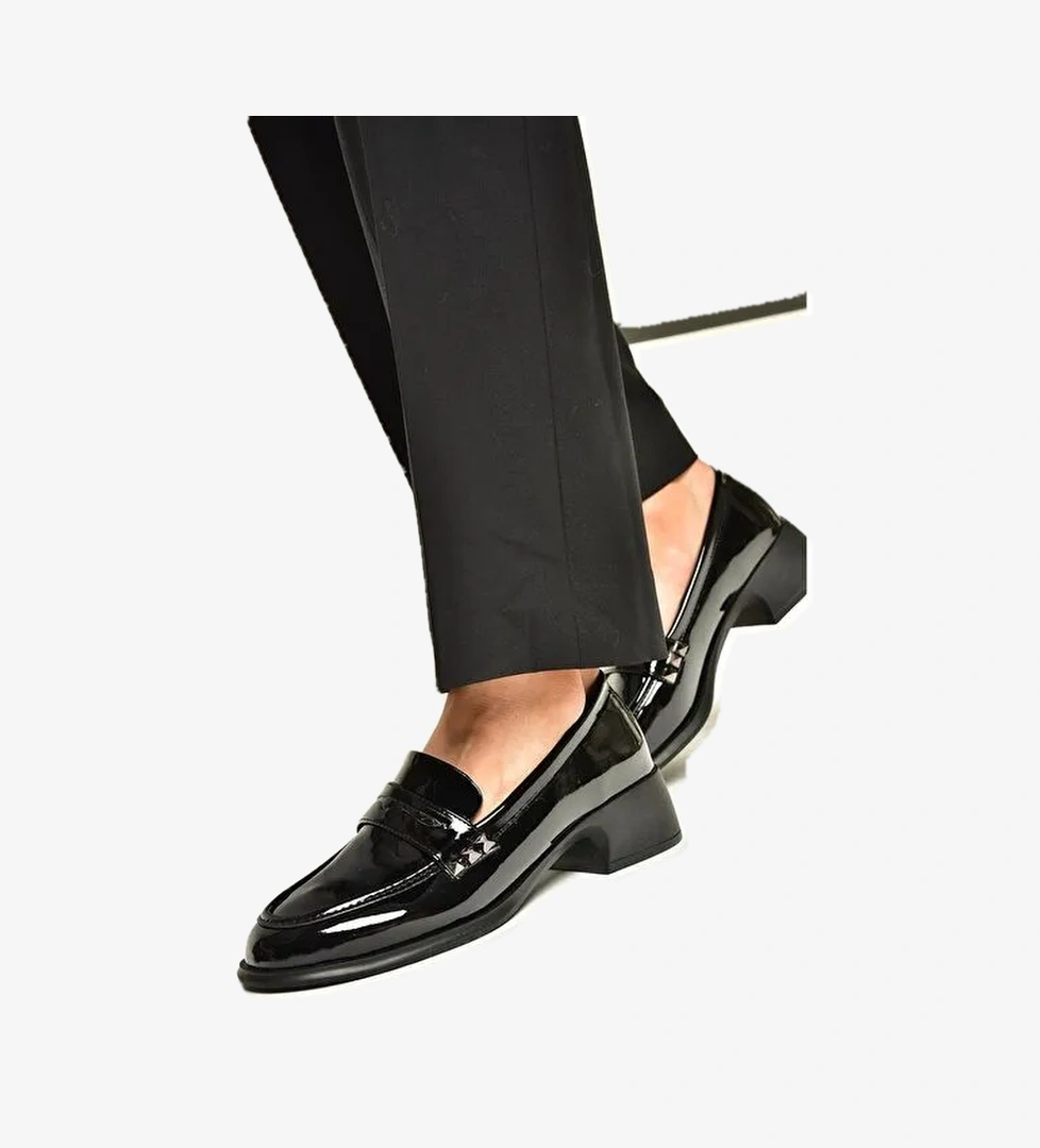 T820100308 Siyah Rugan Günlük Loofer Kadın Ayakkabı - Görsel 1