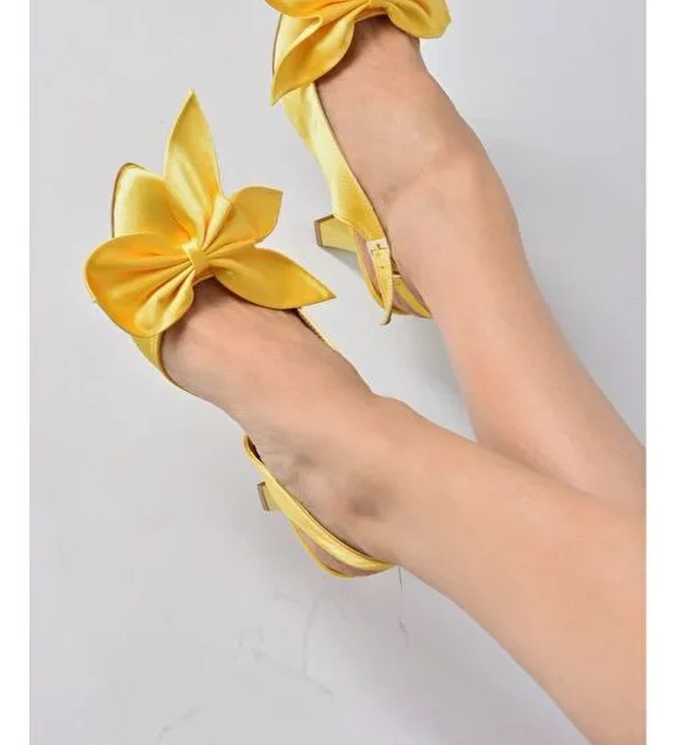 Sarı Saten Kumaş Kadın Topuklu Ayakkabı K922164804 - Görsel 1