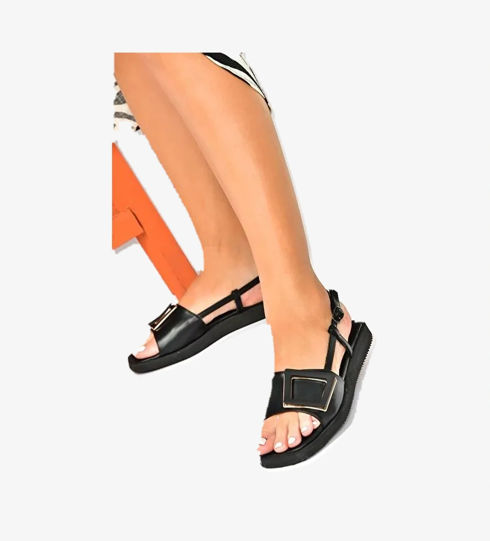 Siyah Tokalı Günlük Kadın Sandalet P252151509 - Görsel 1