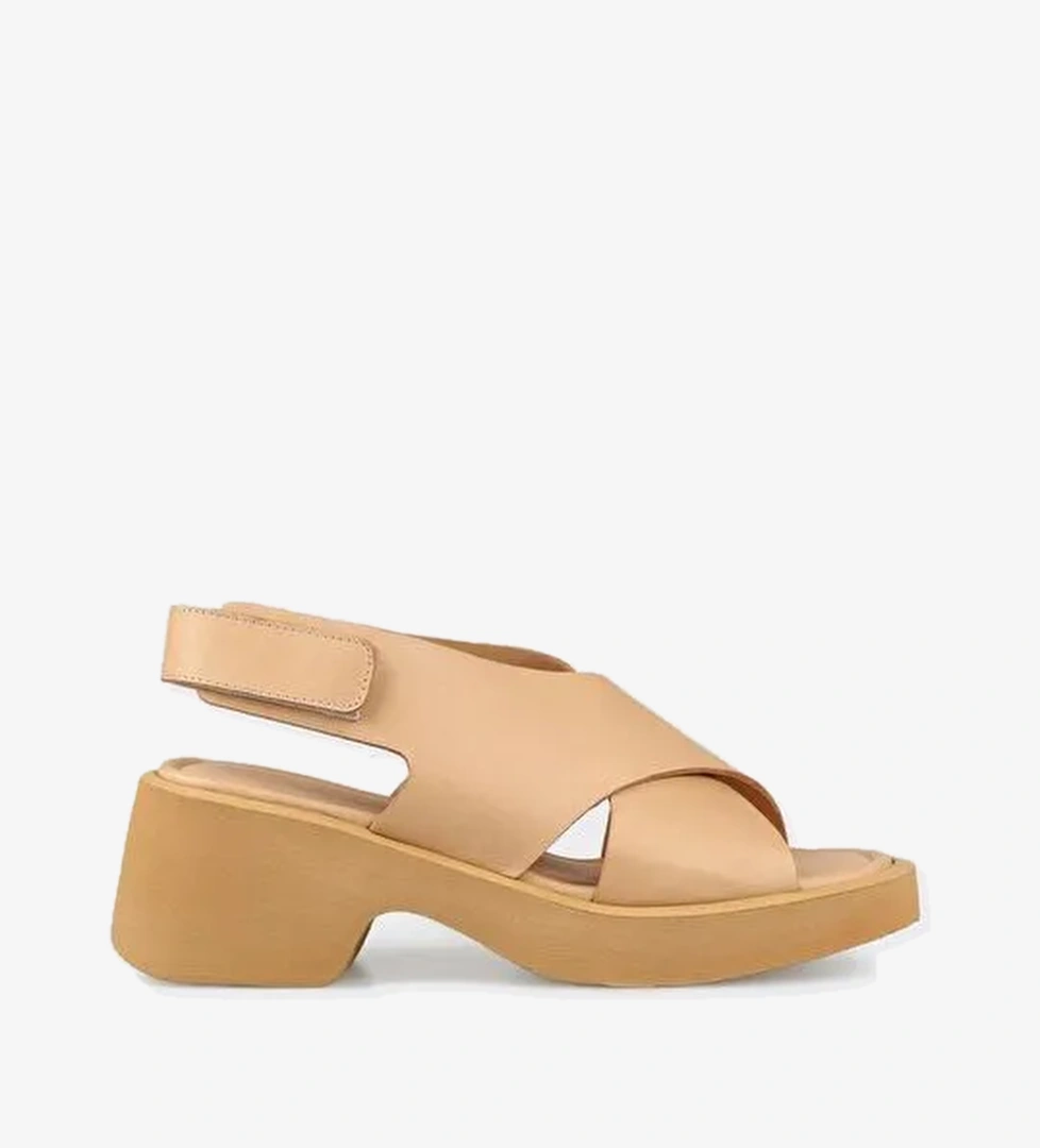Naturel Deri Kadın Günlük Sandalet - Görsel 1