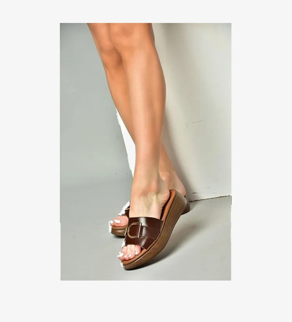 P291049403 Kahverengi Hakiki Deri Yüksek Tabanlı Günlük Kadın Terlik - Görsel 1