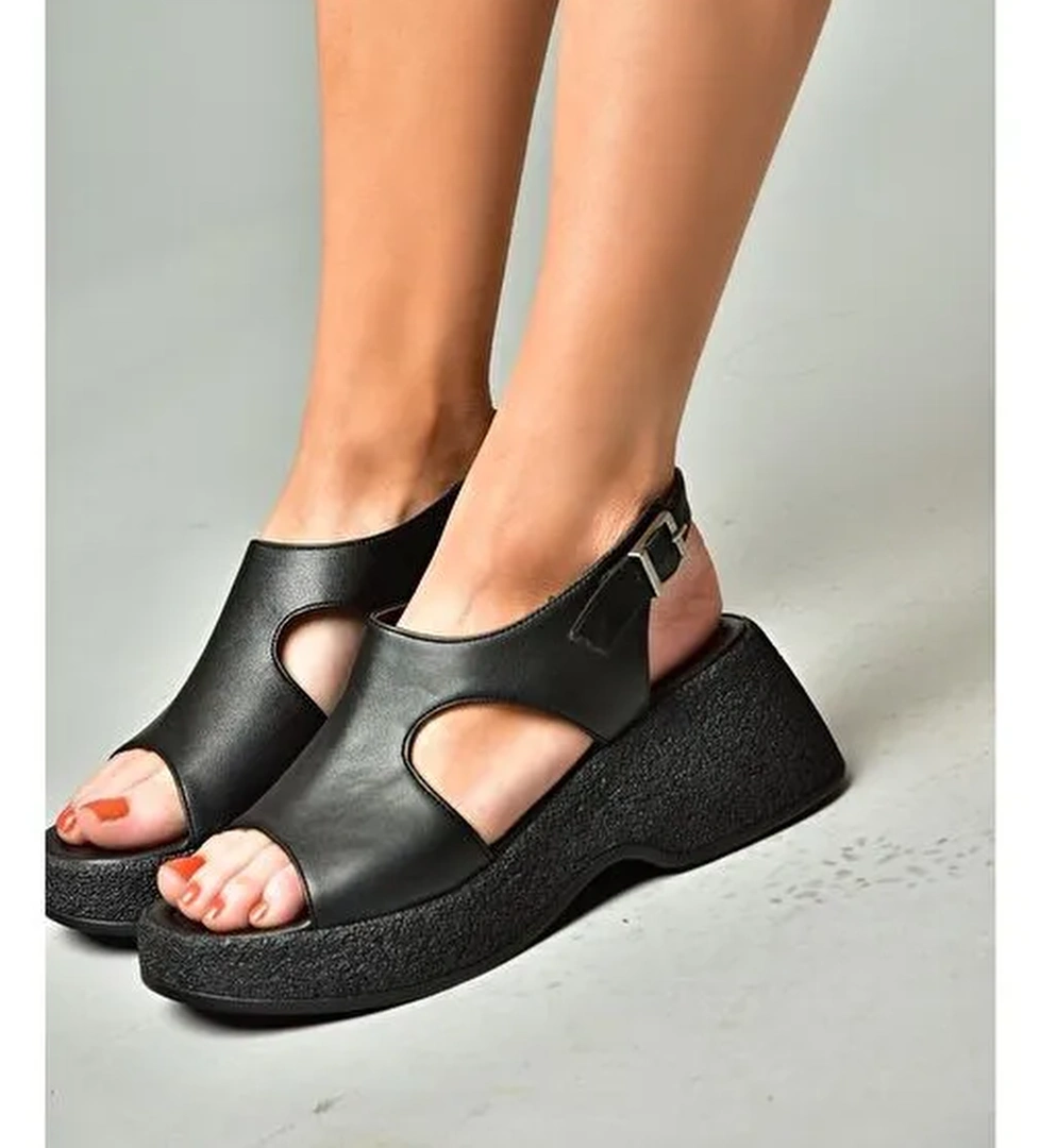 S996945009 Siyah Yüksek Tabanlı Kadın Sandalet - Görsel 1